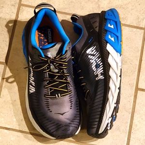 Hoka One One Arahi 2 Running Shoe